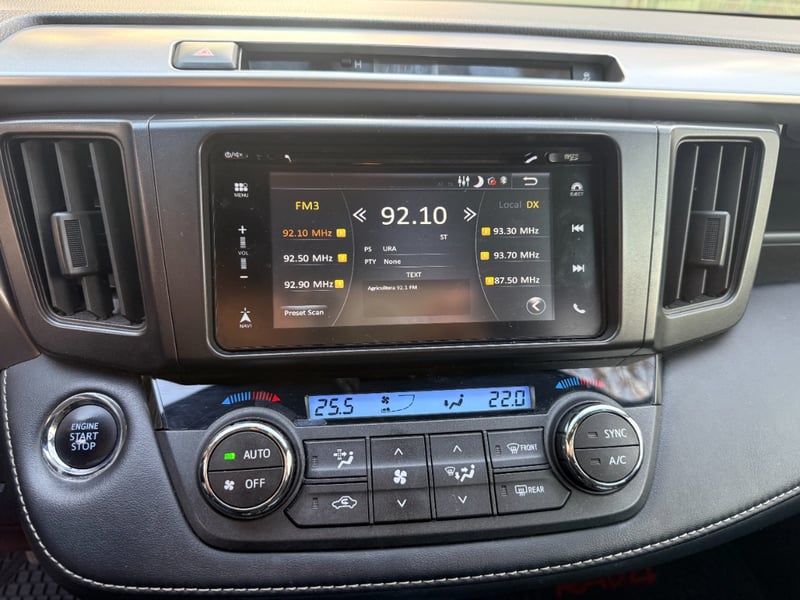 Toyota Rav4 Super Lujo 2.5 AT 2018 - Imagen 11 de 20