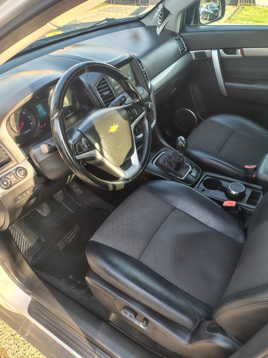 Chevrolet Captiva AWD 2.2 MT 2018 - Imagen 7 de 20