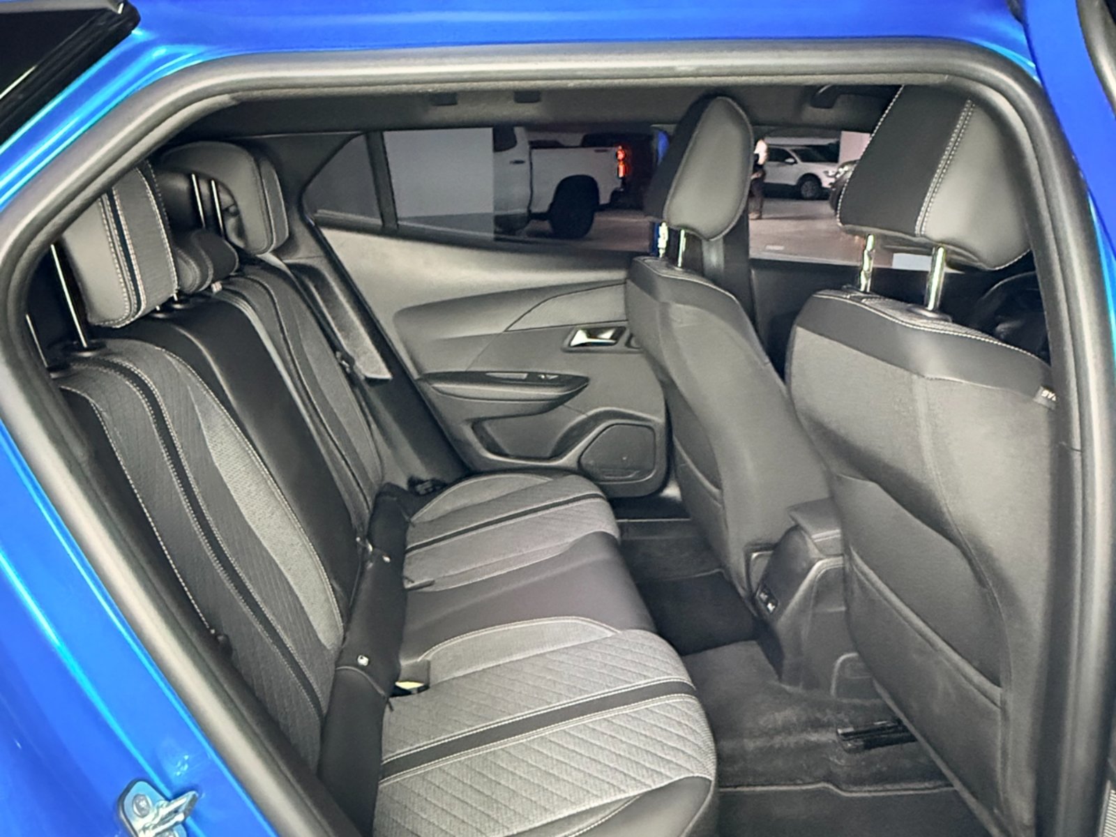 Peugeot 2008 Allure BlueHdi 1.5 Automatico 2025 - Imagen 10 de 17