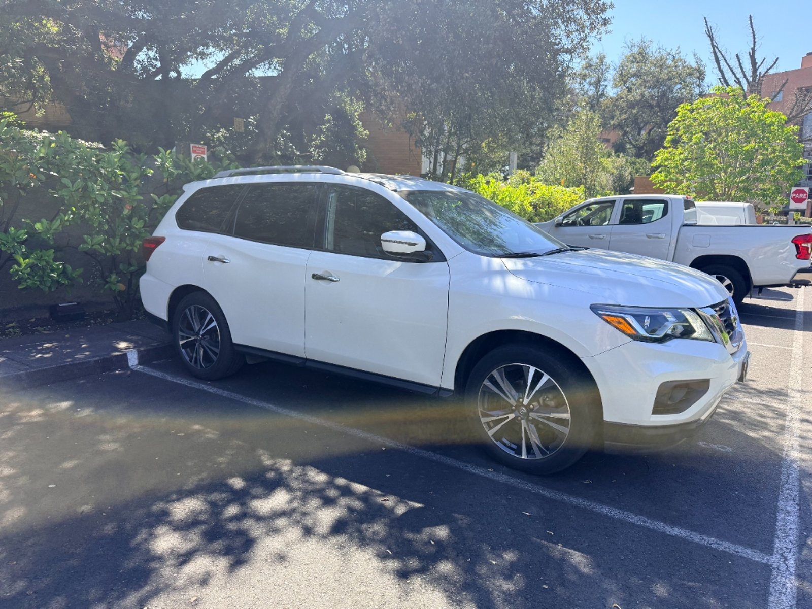 Nissan Pathfinder Advance 4x4 2018 - Foto 2 de 19