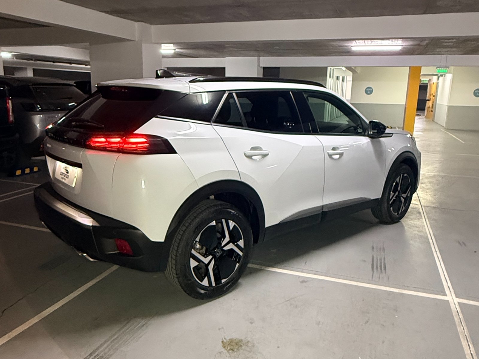 Peugeot 2008 Allure 130 Puretech 2025 - Imagen 6 de 20