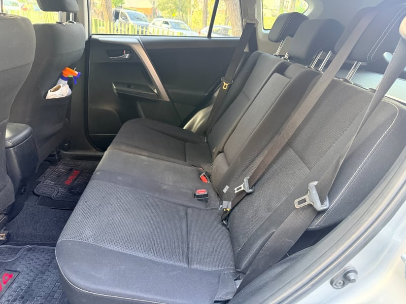 Toyota Rav4 Super Lujo 2.5 AT 2018 - Imagen 15 de 20