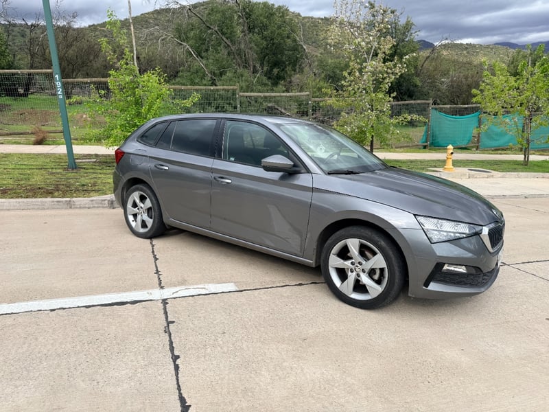 Skoda Scala Ambition 1.0 Turbo AT 2023 - Imagen 6 de 20