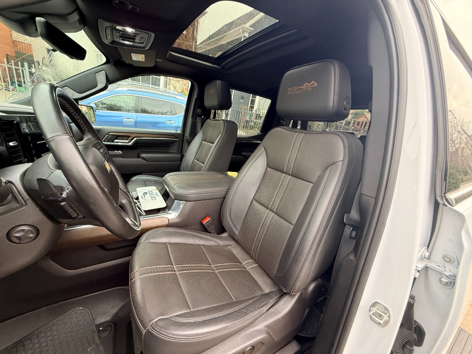 Chevrolet Silverado High Country 2024 - Imagen 10 de 18