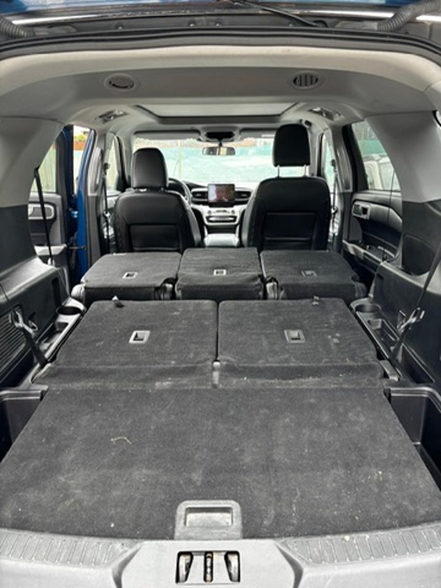 Ford Explorer XLT 2022 - Imagen 12 de 16