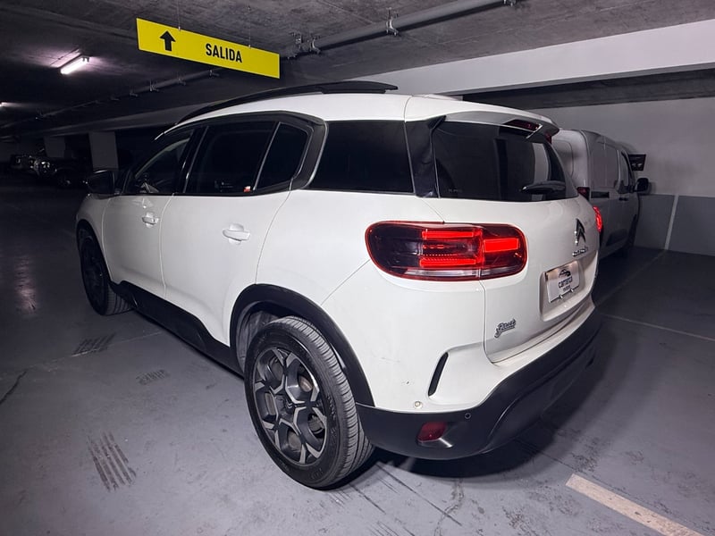 Citroën C5 Shine 1.5 Turbo Diesel 2024 - Imagen 7 de 20