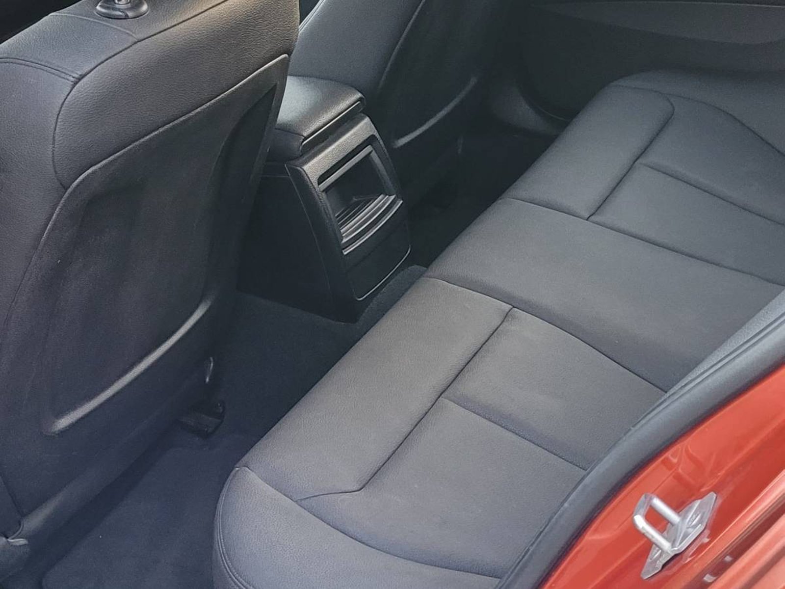 BMW 118 118I TURBO MT 2018 - Imagen 10 de 16