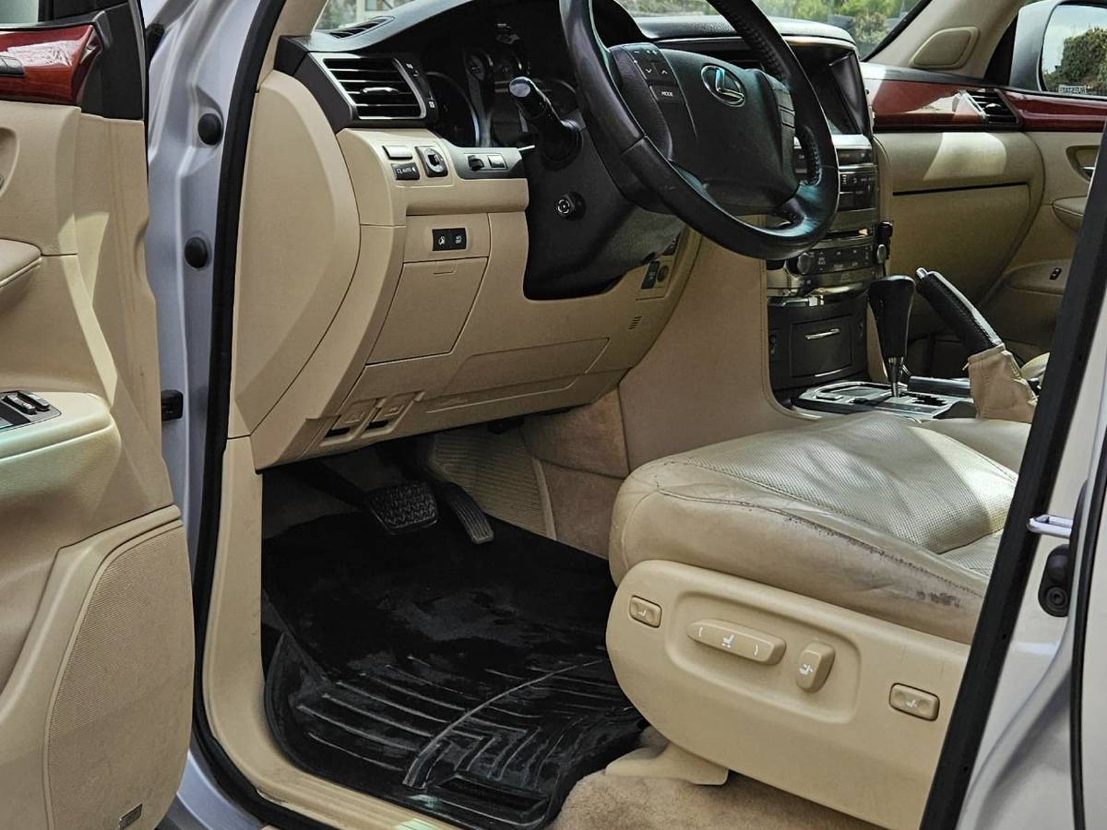 Lexus Lx 570 2009 - Imagen 10 de 20