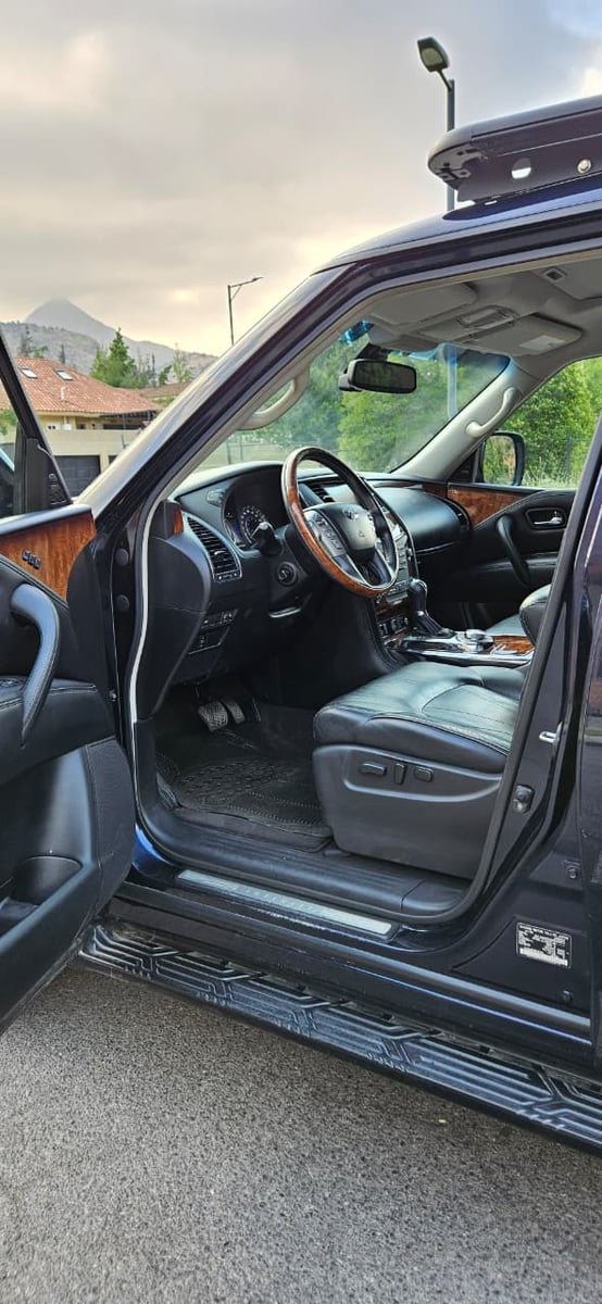 Infiniti Qx70 QX80 2017 - Imagen 8 de 13
