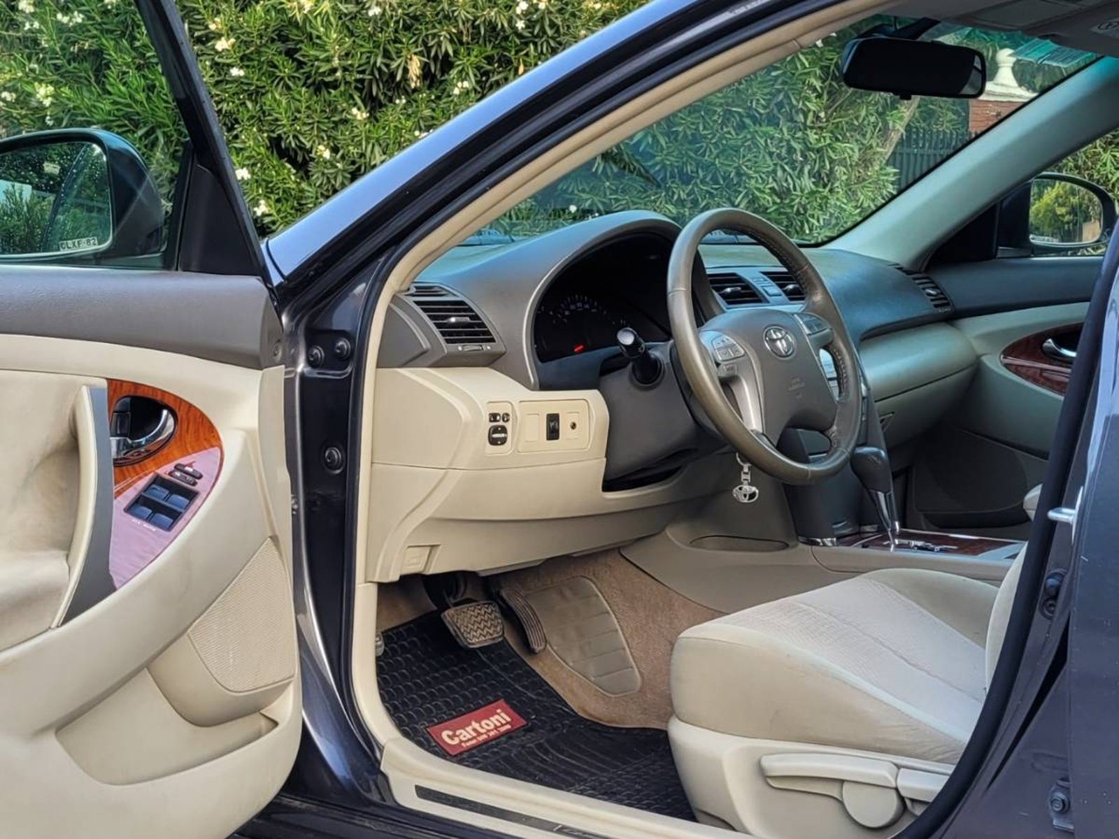 Toyota Camry XEI 2010 - Imagen 11 de 17