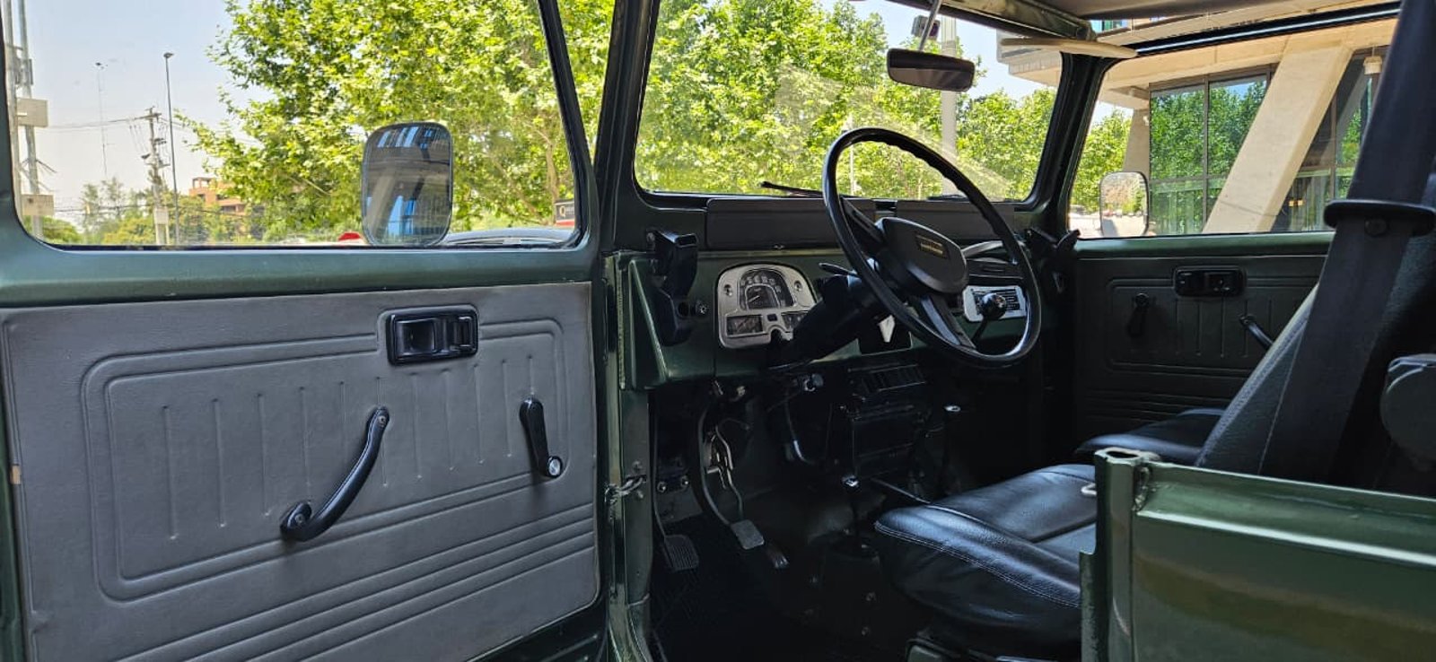 Toyota FJ 40 1981 - Imagen 10 de 12