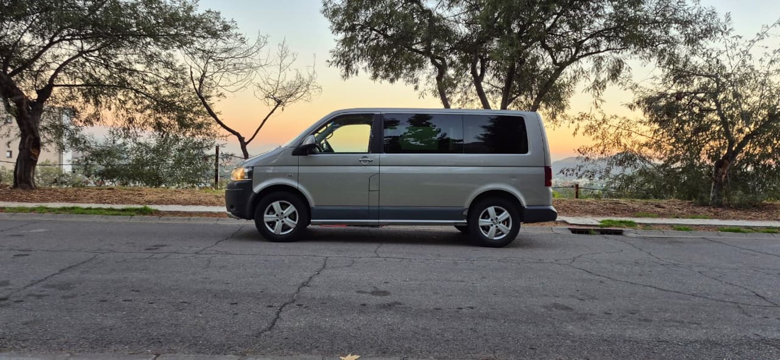 Volkswagen California MULTIVAN 2014 - Imagen 4 de 13