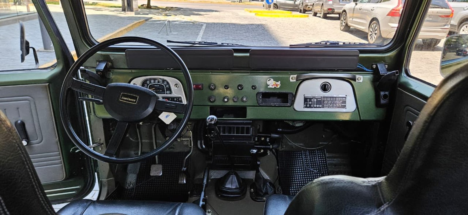 Toyota FJ 40 1981 - Imagen 11 de 12