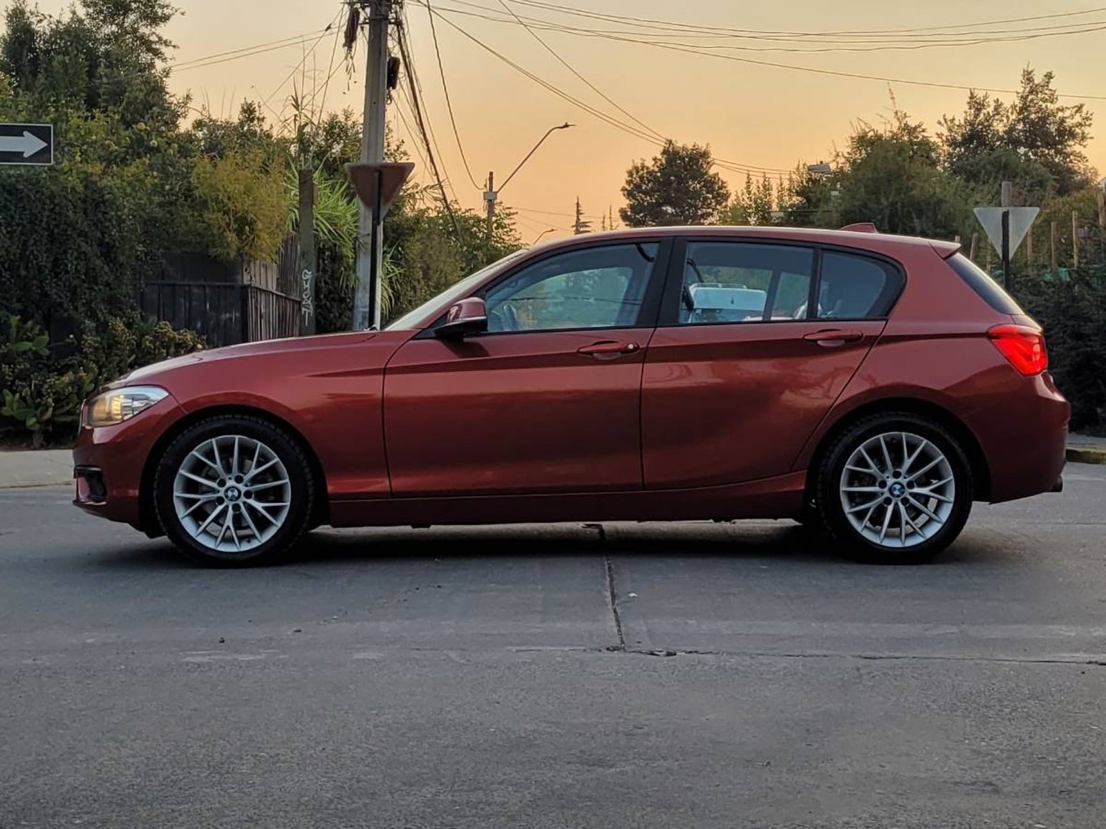 BMW 118 118I TURBO MT 2018 - Imagen 5 de 16