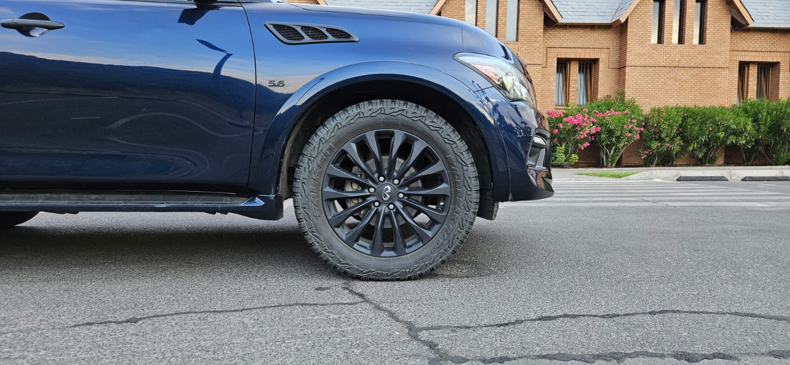 Infiniti Qx70 QX80 2017 - Imagen 6 de 13