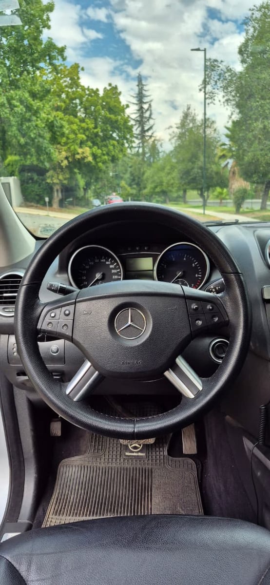 Mercedez Benz Clase ML ML500 2007 - Imagen 14 de 14