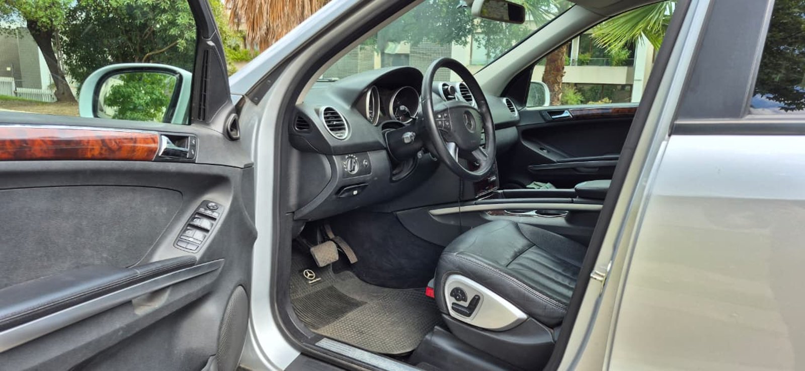 Mercedez Benz Clase ML ML500 2007 - Imagen 9 de 14