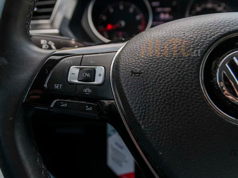 Volkswagen TIGUAN 1.4 TFSI 2021 - Imagen 9 de 17