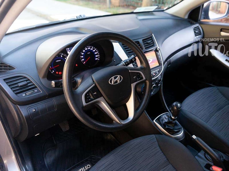 Hyundai Accent 2018 - Imagen 7 de 18