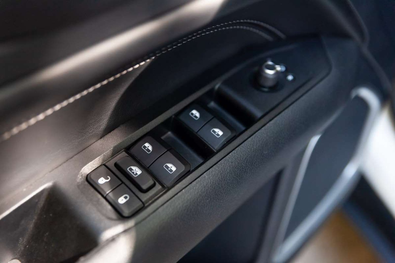 JEEP Compass 2023 - Imagen 16 de 19