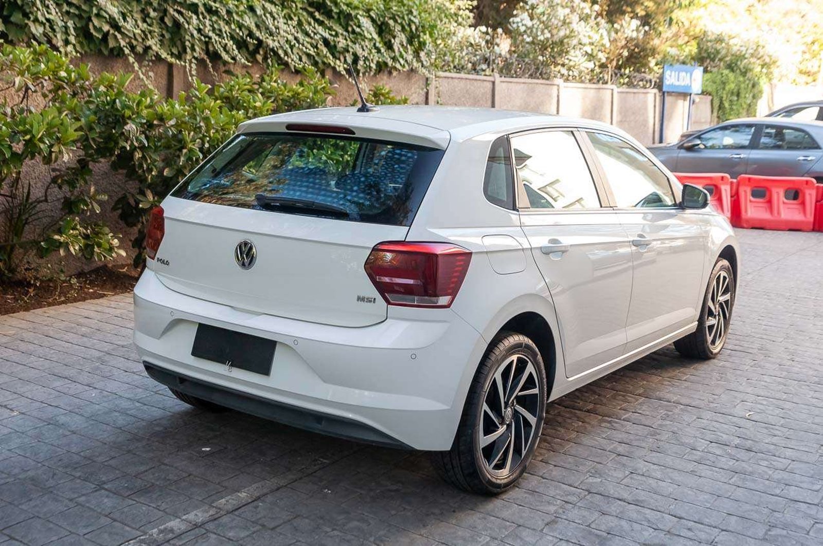 VOLKSWAGEN Polo 2022 - Imagen 4 de 18