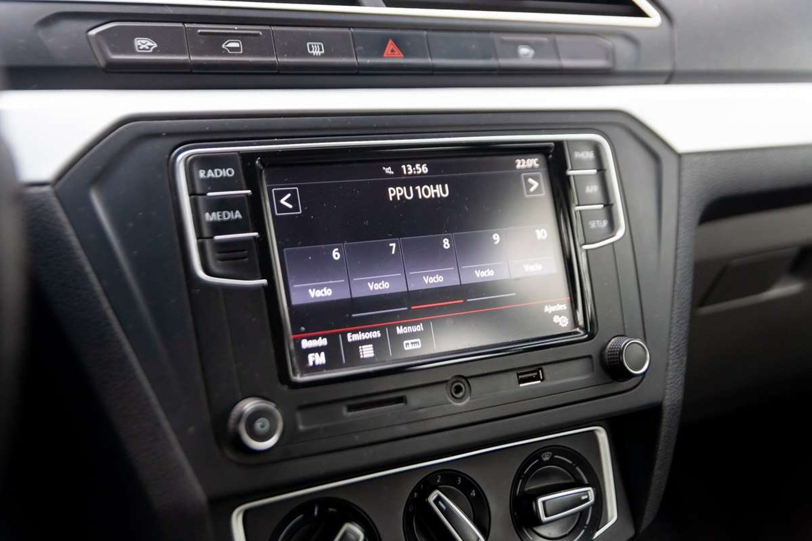 VOLKSWAGEN Gol 2018 - Imagen 10 de 17