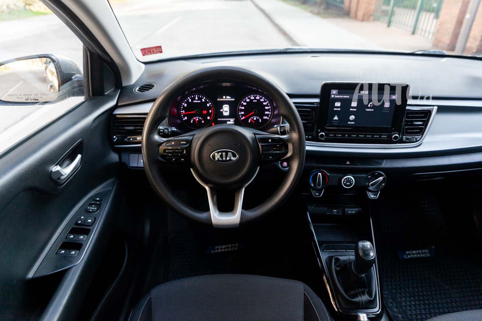 Kia Rio4 2022 - Imagen 18 de 18