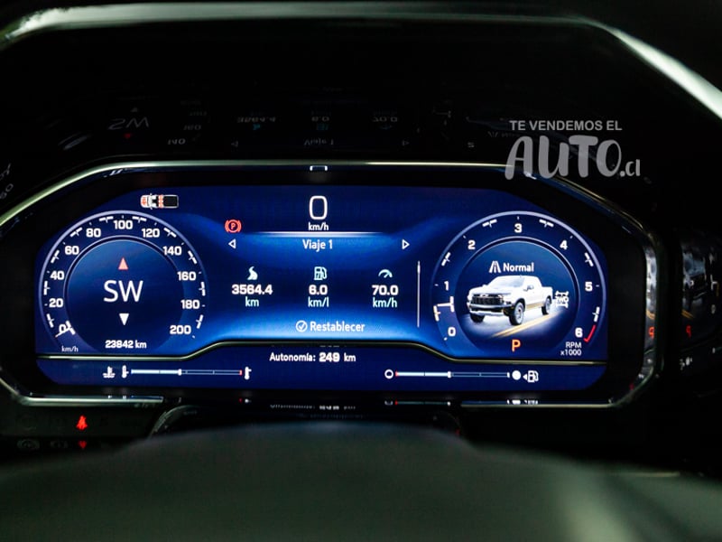 Chevrolet Silverado 2024 - Imagen 9 de 20