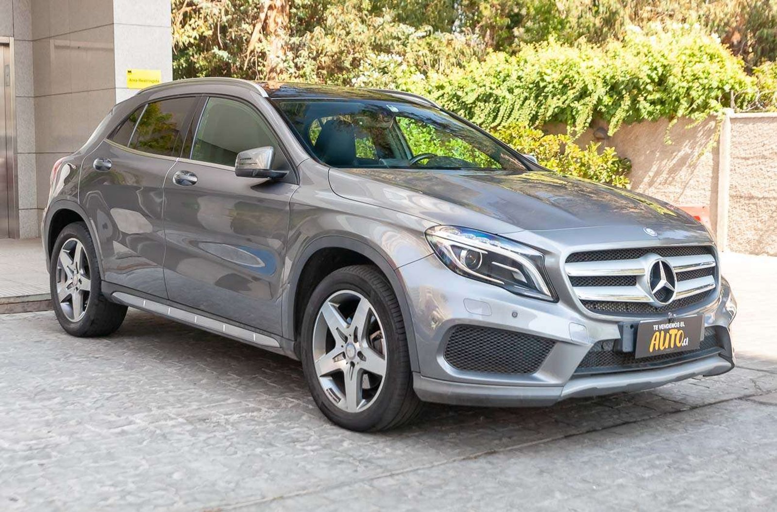 MERCEDES BENZ GLA 220 2016 - Imagen 5 de 16
