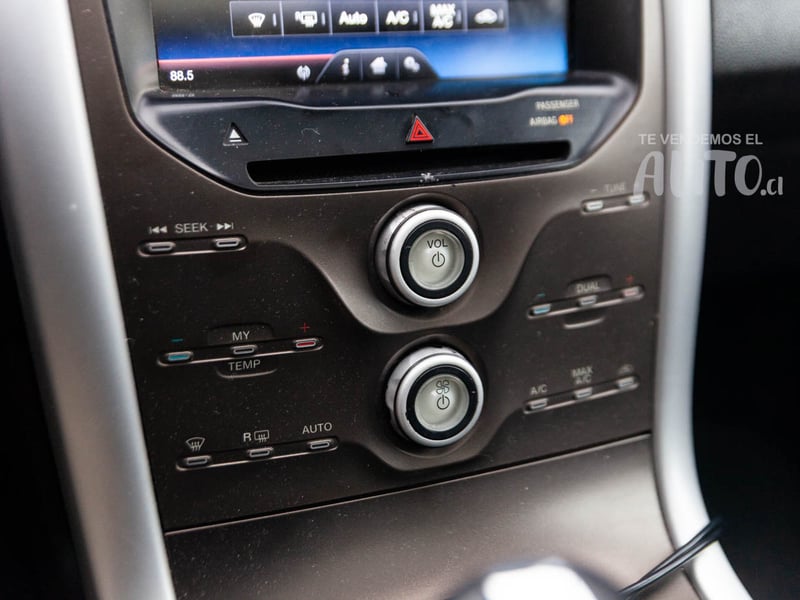 Ford Edge 2015 - Imagen 15 de 20