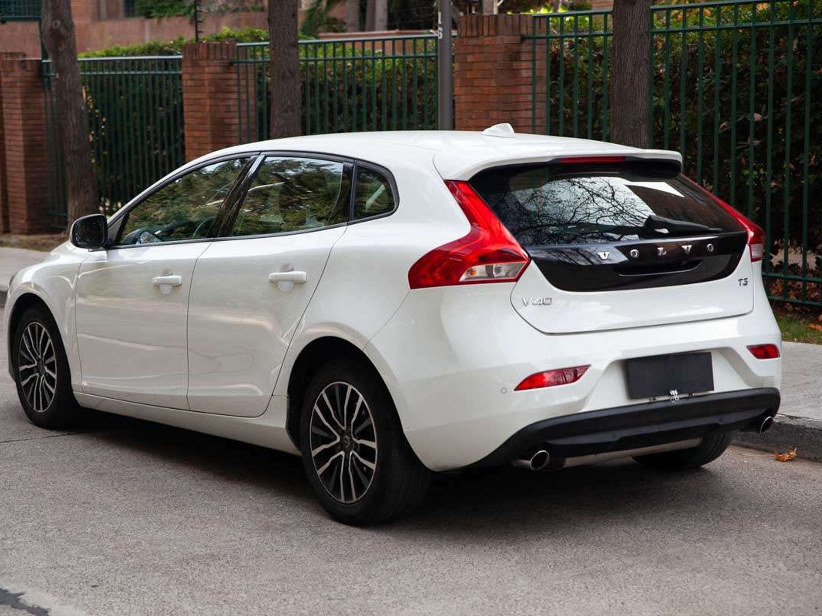 Volvo V40 2019 - Foto 3 de 19
