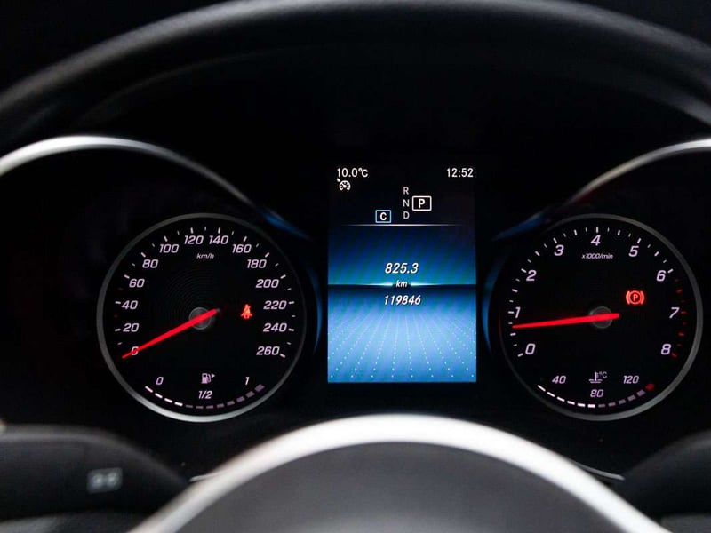 Mercedes-Benz C200 2021 - Imagen 9 de 20