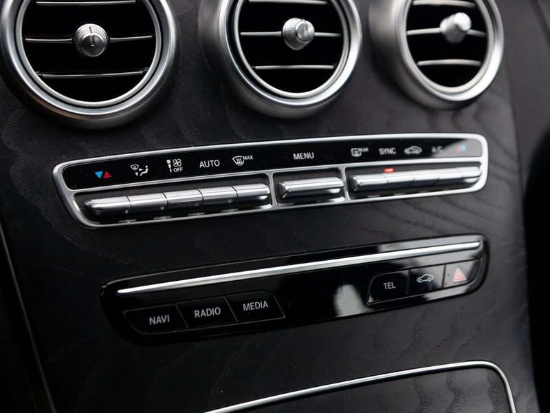Mercedes-Benz C200 2021 - Imagen 16 de 20