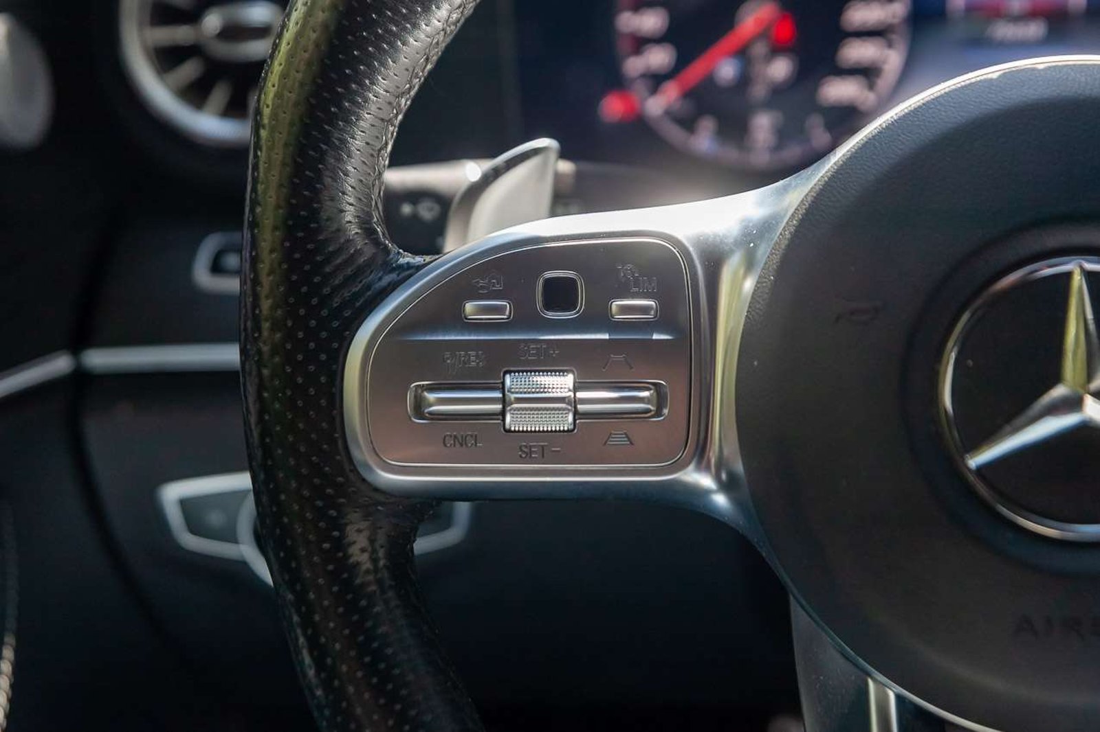 MERCEDES BENZ E53 2019 - Imagen 10 de 20