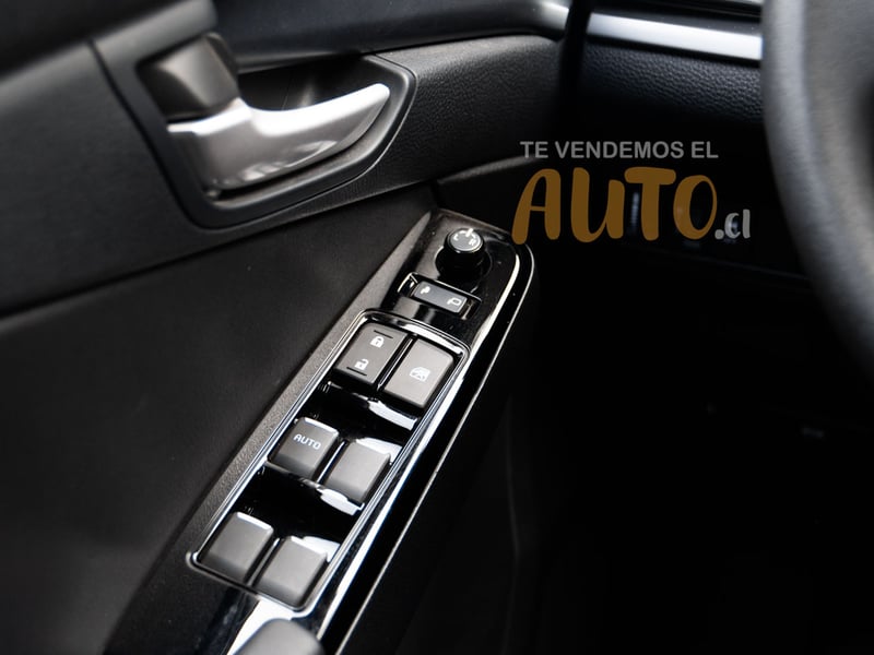 Mazda BT50 4WD 2025 - Imagen 14 de 20