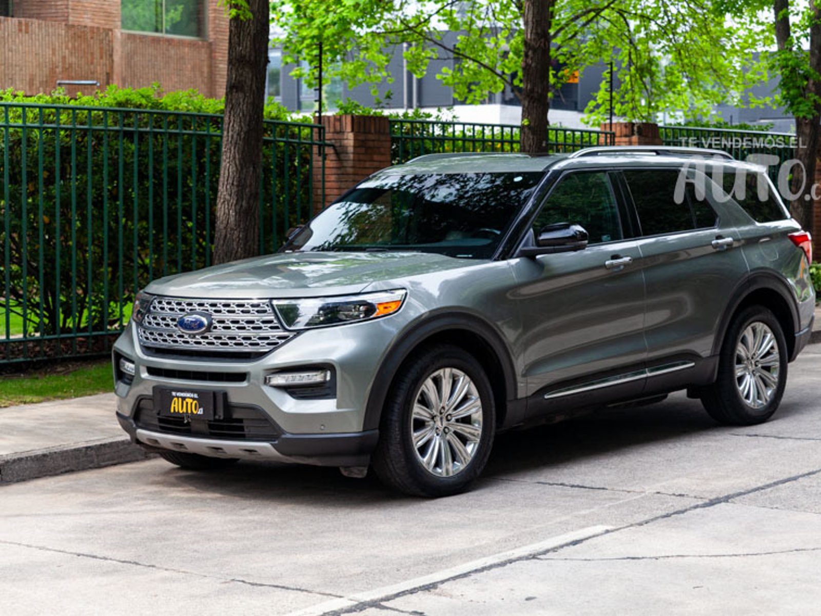 Ford Explorer 2021 - Foto 2 de 20