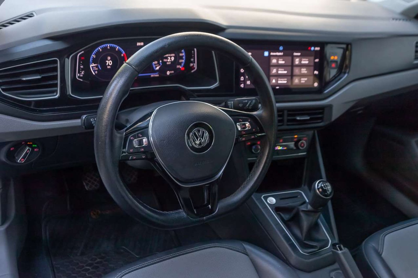 VOLKSWAGEN Polo 2022 - Imagen 6 de 18