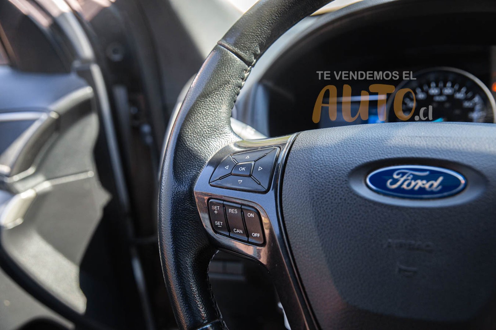 Ford EXPLORER 2018 - Imagen 19 de 19