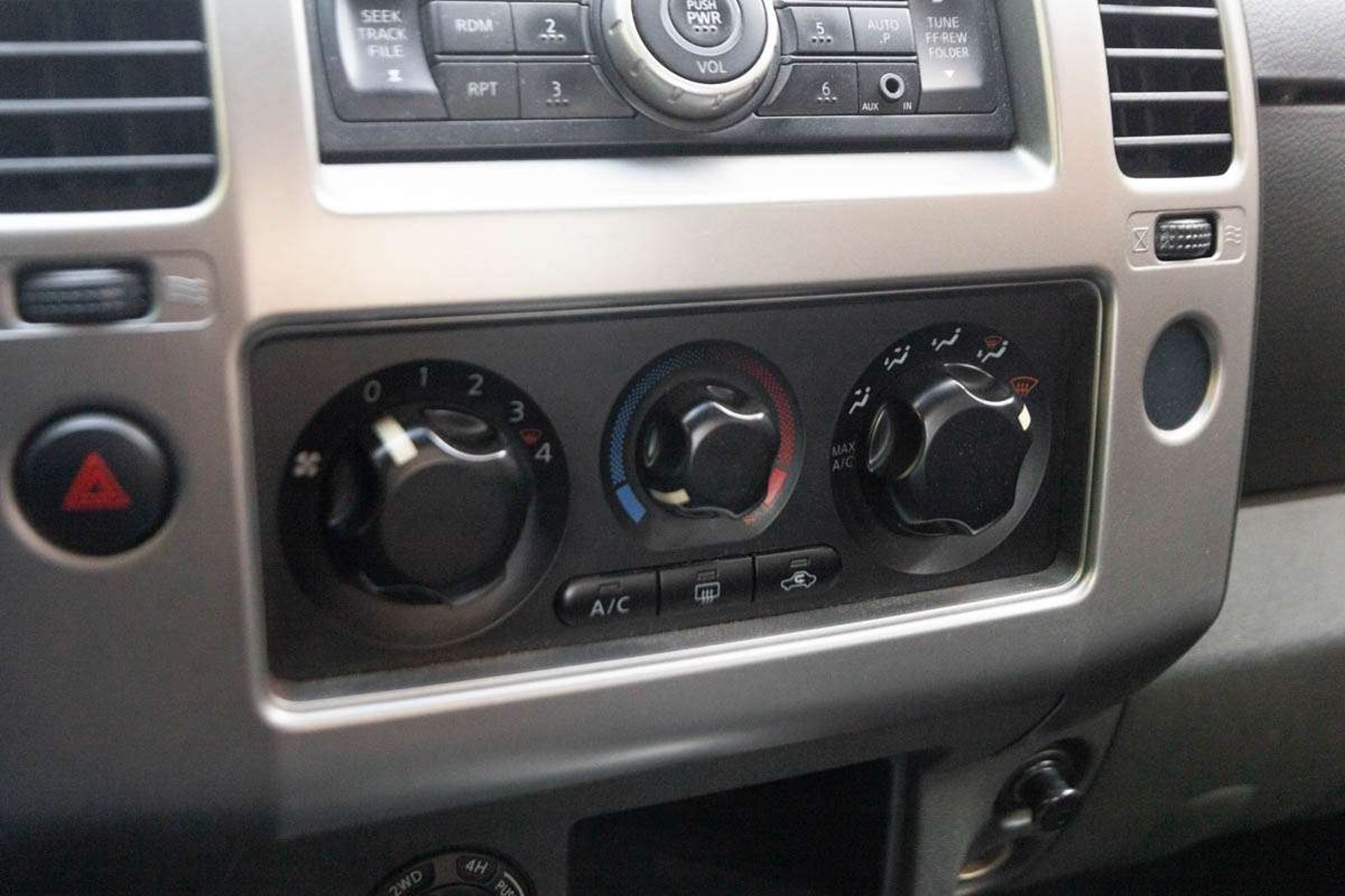 NISSAN Navara 2013 - Imagen 10 de 16