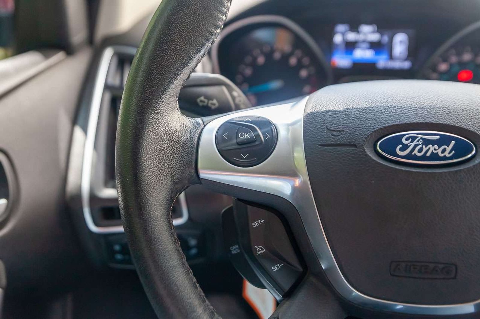 FORD Focus 2014 - Imagen 10 de 20
