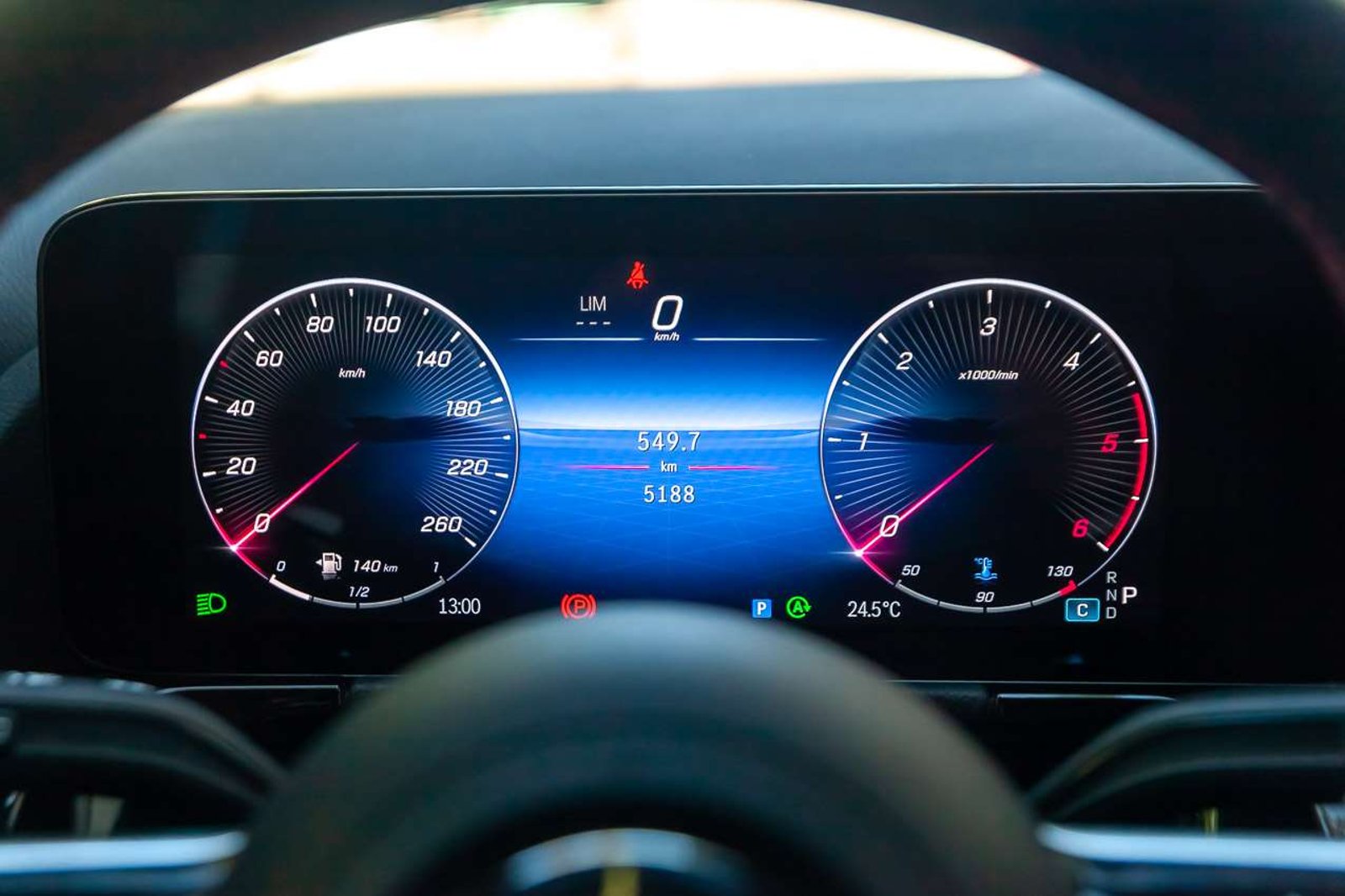 MERCEDES BENZ GLA 220D 2025 - Imagen 9 de 17