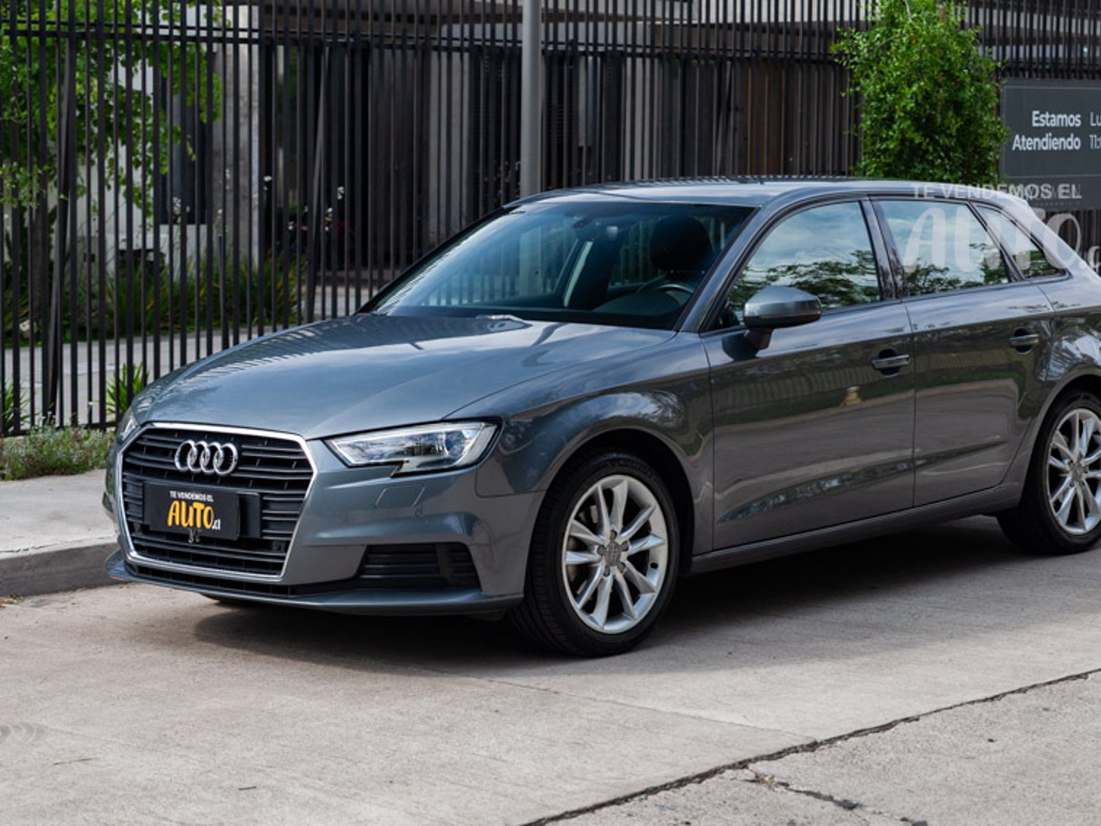 Audi A3 2019 - Foto 2 de 19