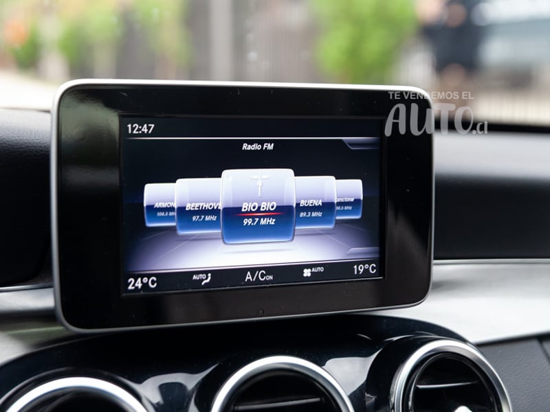 Mercedes-Benz C180 2018 - Imagen 13 de 20