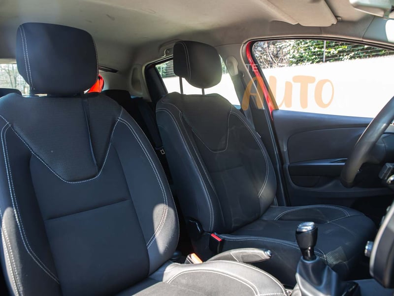 Renault Clio 2019 - Imagen 14 de 20