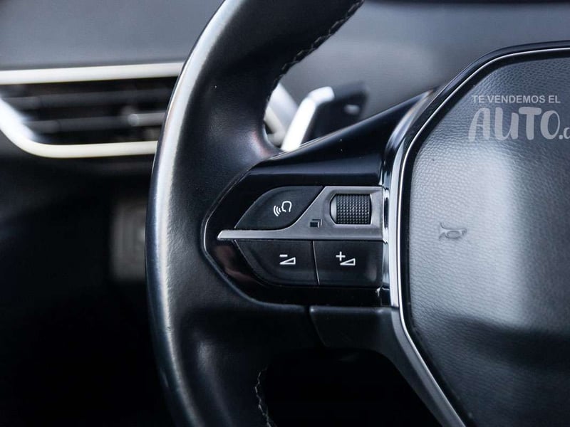 Peugeot 5008 2021 - Imagen 9 de 19