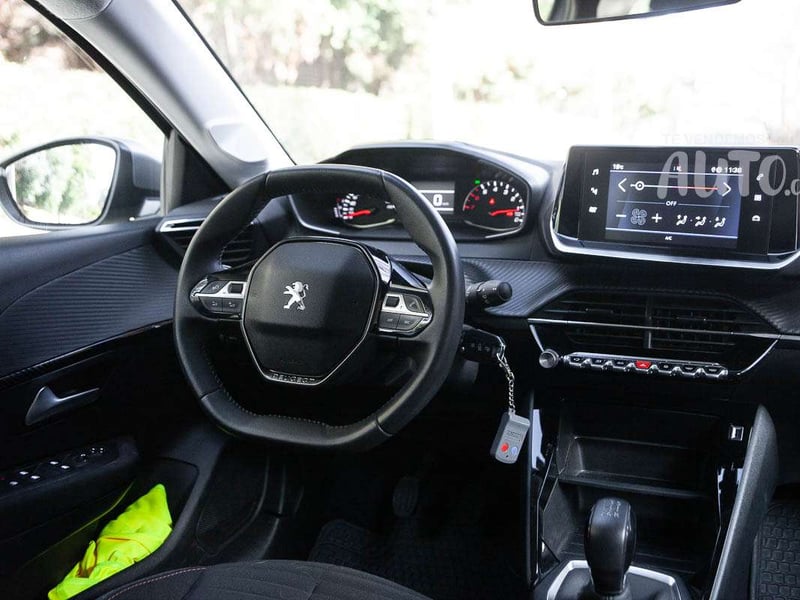 Peugeot 208 2022 - Imagen 18 de 19