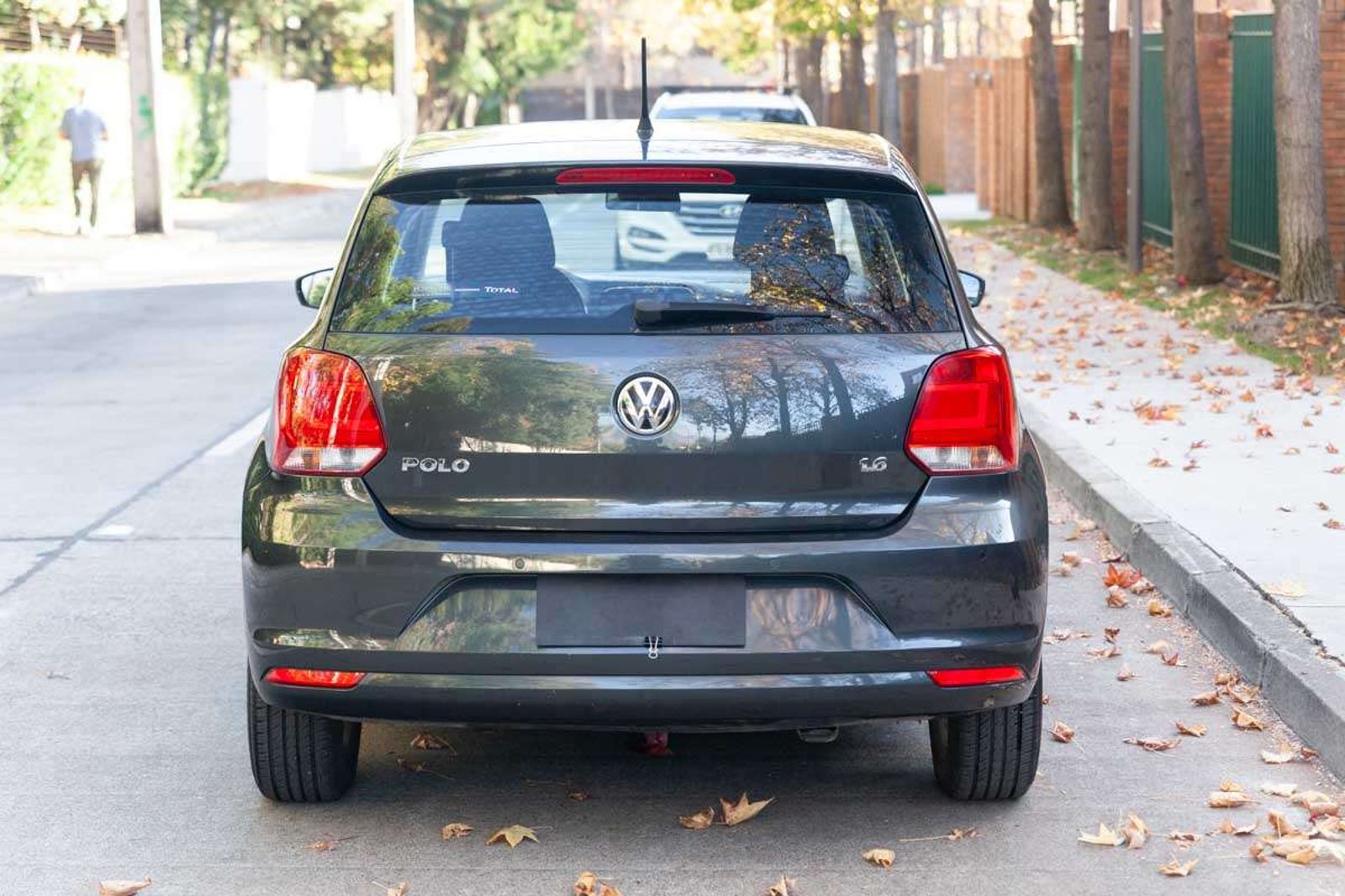 VOLKSWAGEN Polo 2017 - Imagen 4 de 17