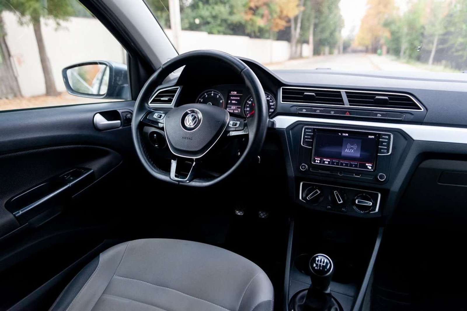 VOLKSWAGEN Gol 2018 - Imagen 16 de 17