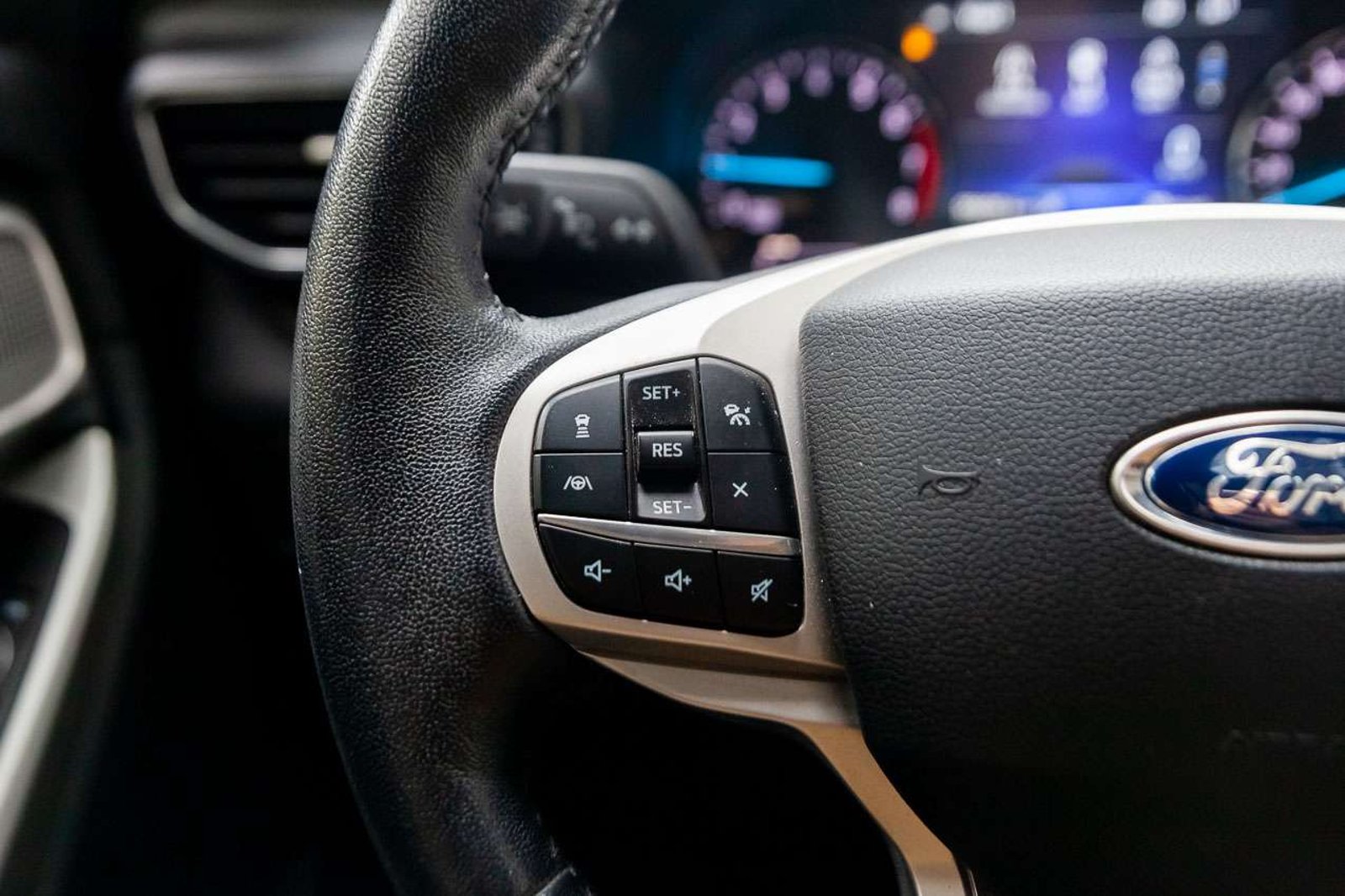FORD Explorer 2022 - Imagen 10 de 20