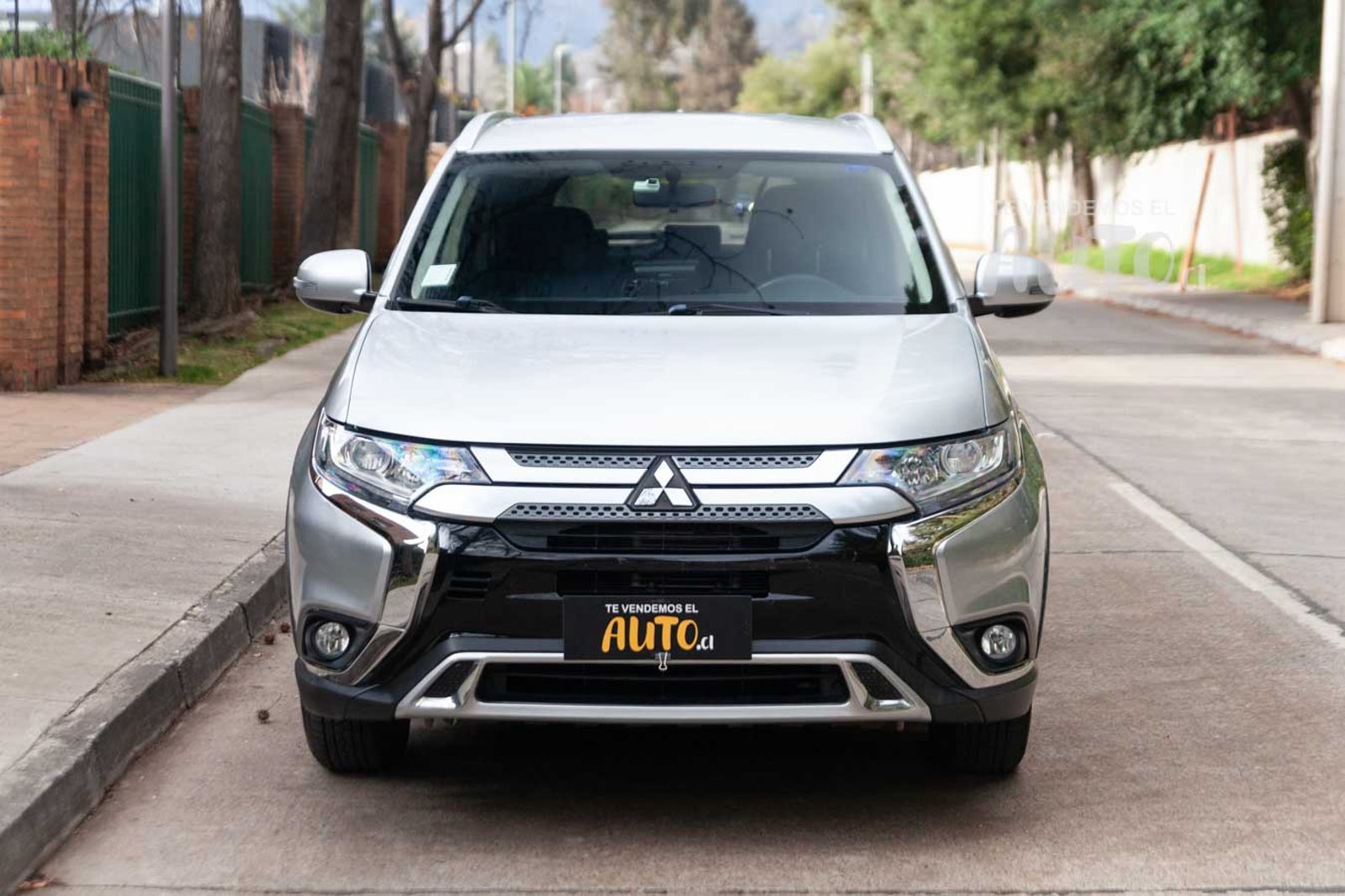 Mitsubishi Outlander 2020